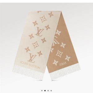 Louis Vuitton Scarf